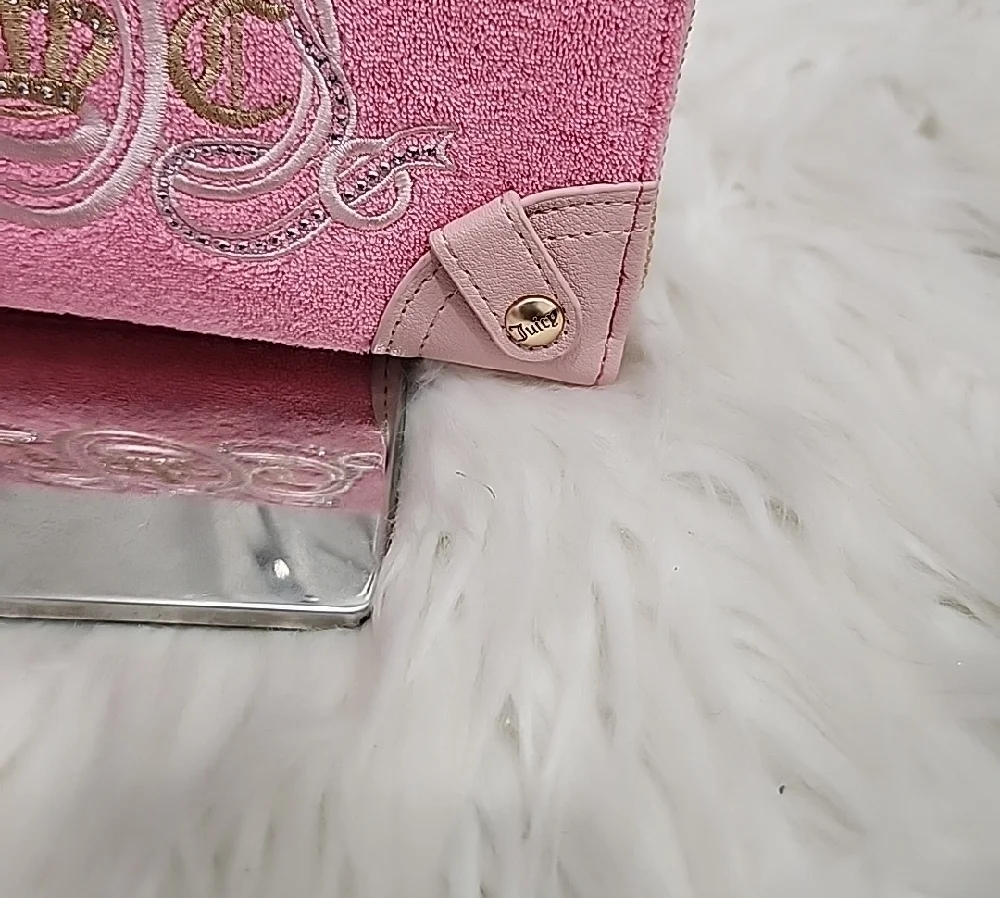 💕▪️Juicy Couture▪️lovers Club  Pink Lemonade  Long Zip Around Wallet